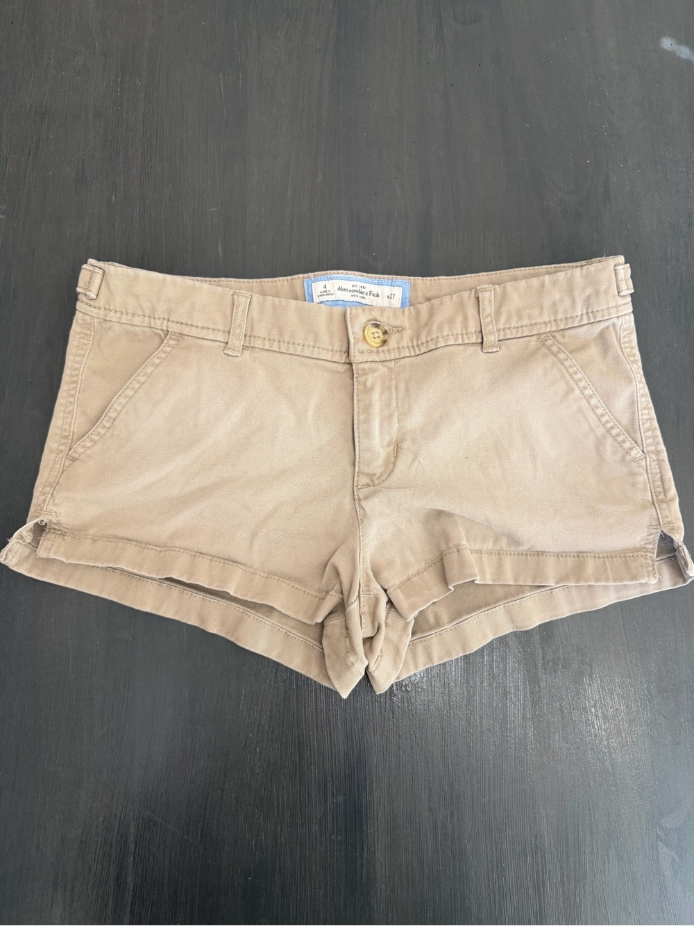 Y2K Abercrombie & Fitch Khaki Shorts Size 4 Preppy